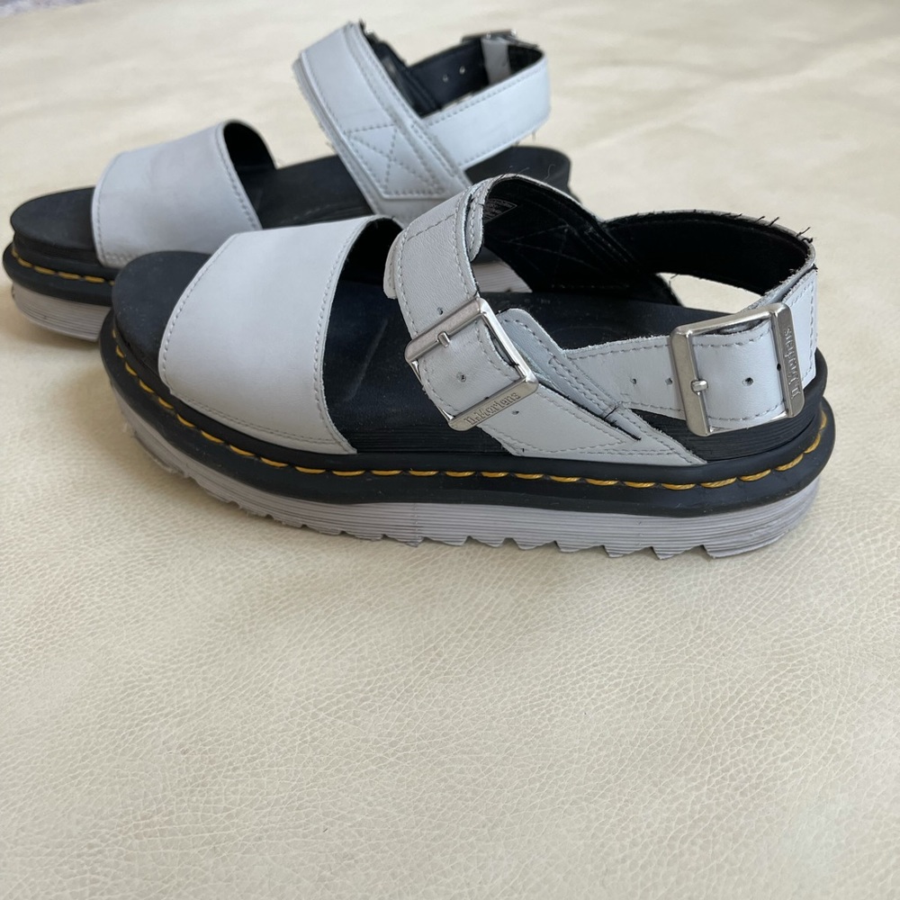 Dr. Martens Voss White Leather strap